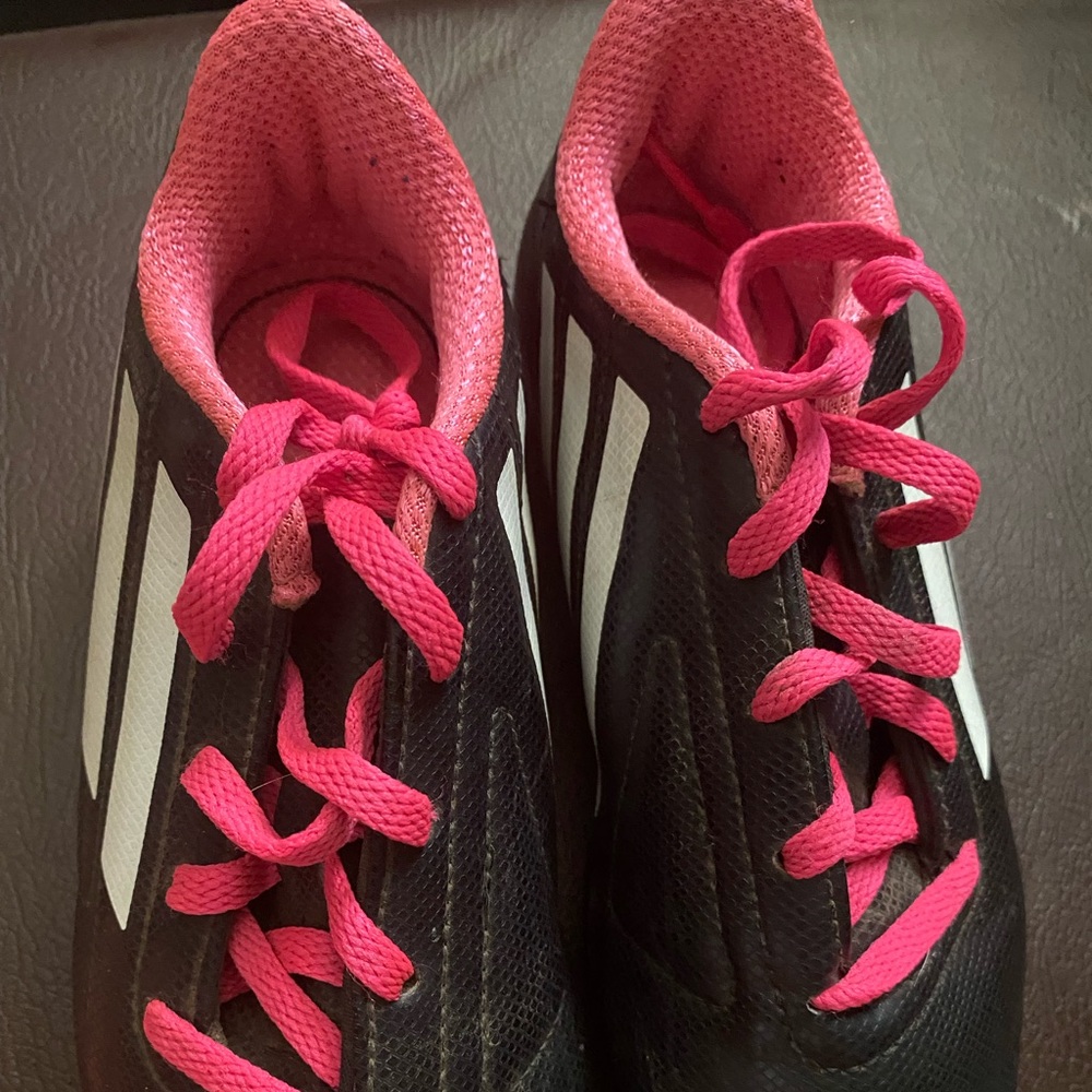 Kid’s soccer cleats